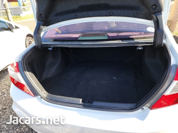 Honda Civic 1,5L 2012-7