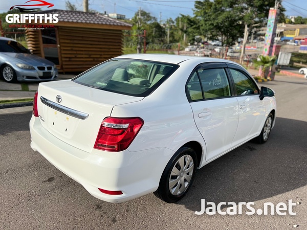 Toyota Axio 1,5L 2017-4