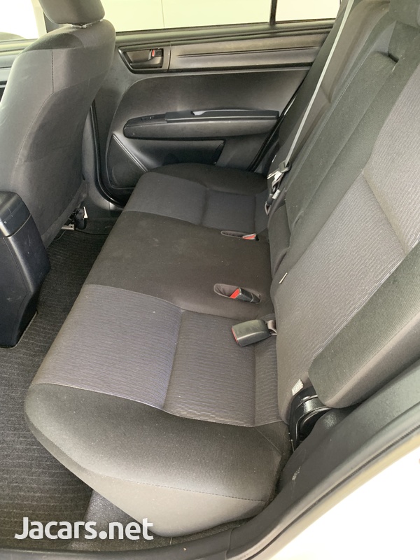 Toyota Fielder 1,5L 2016-6
