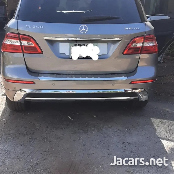 Mercedes-Benz M-Class 3,0L 2014-8