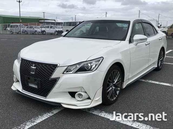 Toyota Crown 3,5L 2013-1