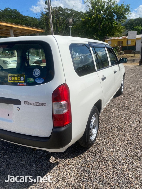 Toyota Probox 1,5L 2016-8
