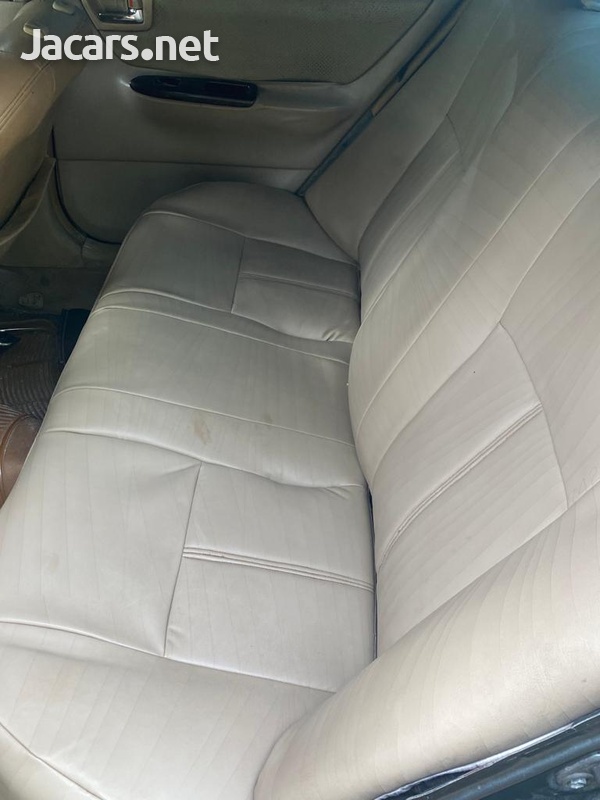 Toyota Corolla Altis 1,8L 2006-6