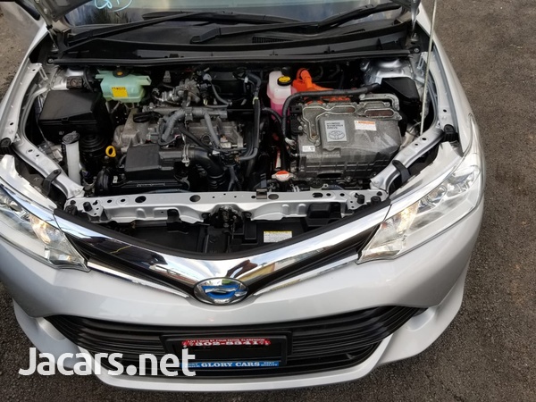 Toyota Fielder 1,8L 2016-7
