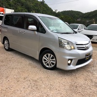 Toyota Noah 2,0L 2013 Toyota Noah 2,0L 2013