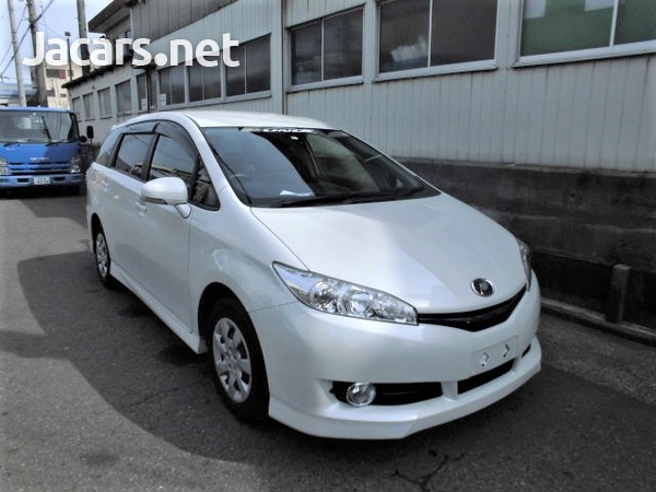 Toyota Wish 1,8L 2017-1