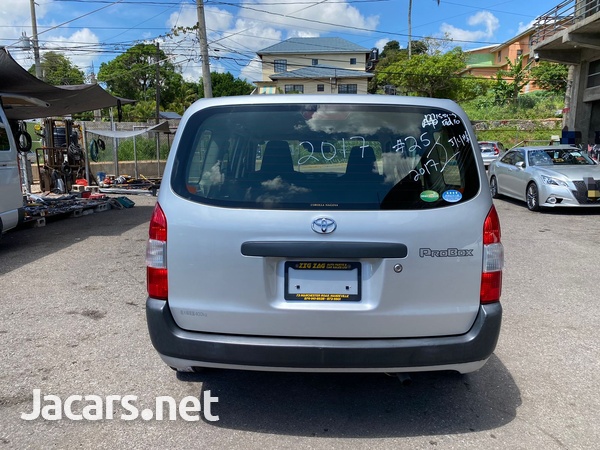 Toyota Probox 1,3L 2017-5