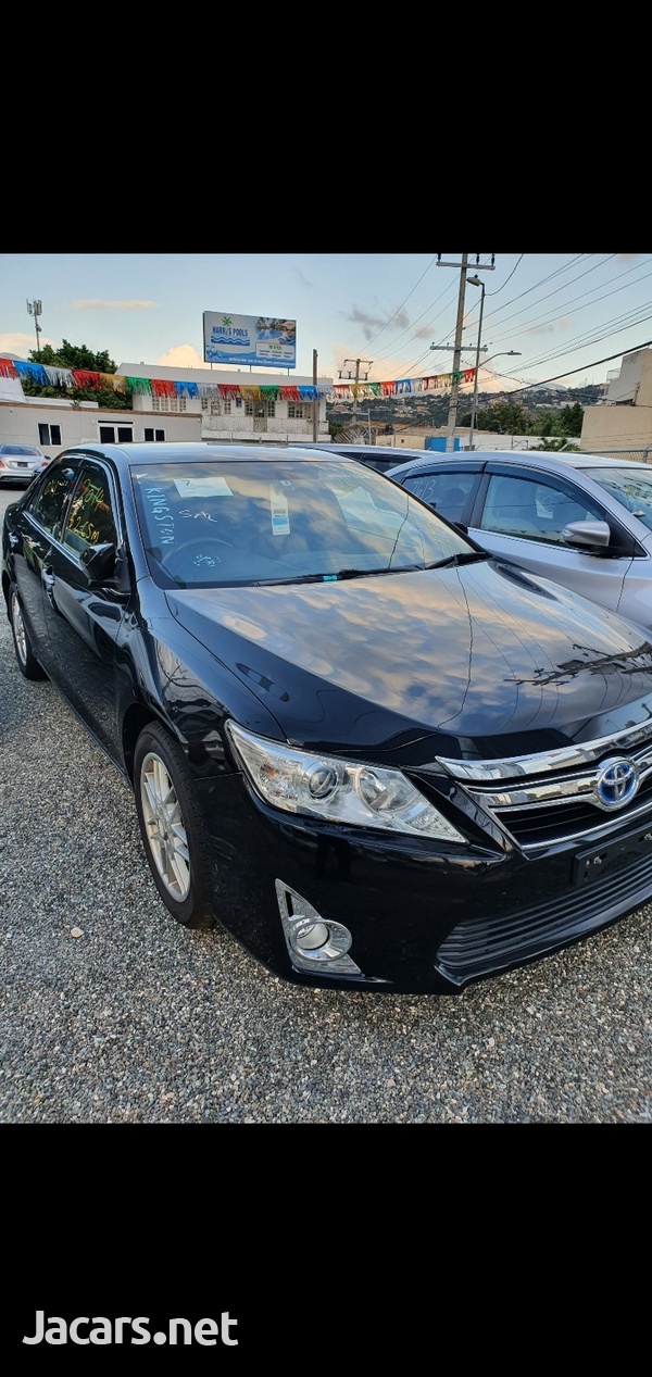 Toyota Camry 2,0L 2014-3