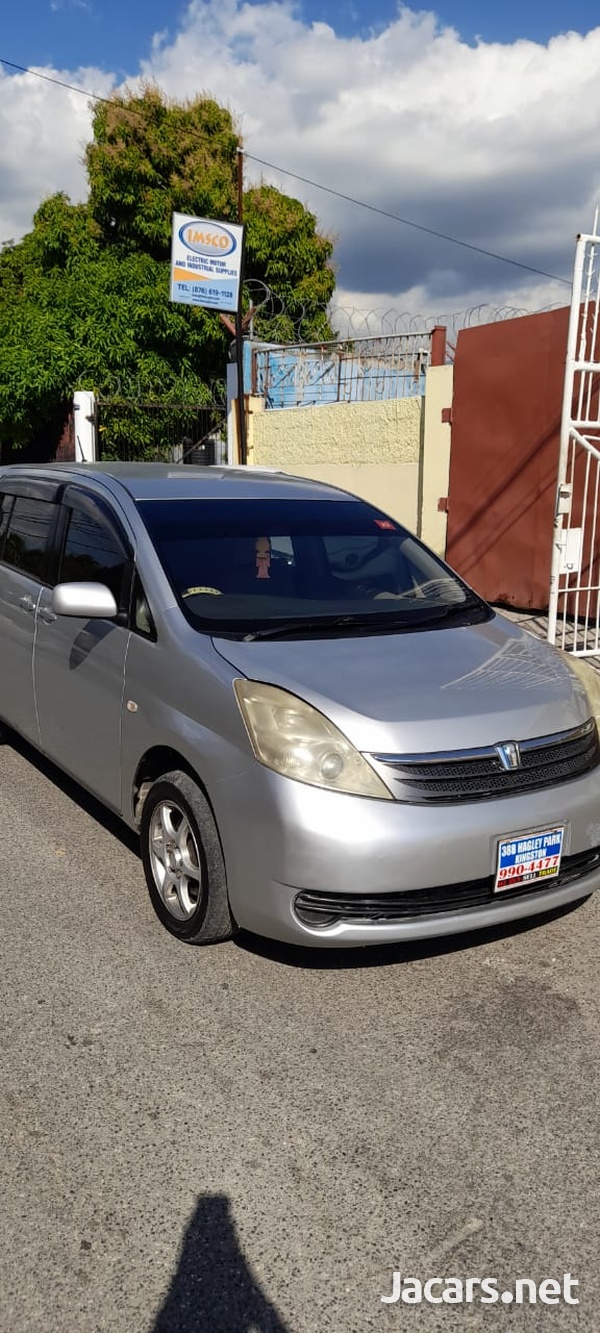 Toyota Isis 1,8L 2006-2