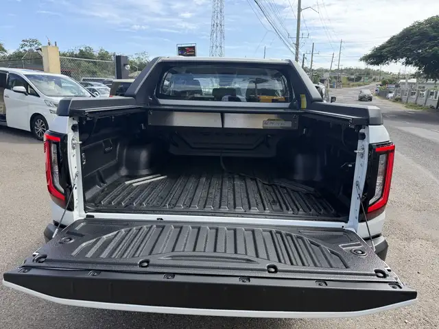 Toyota Hilux 2,8L 2026, Manchester - 13