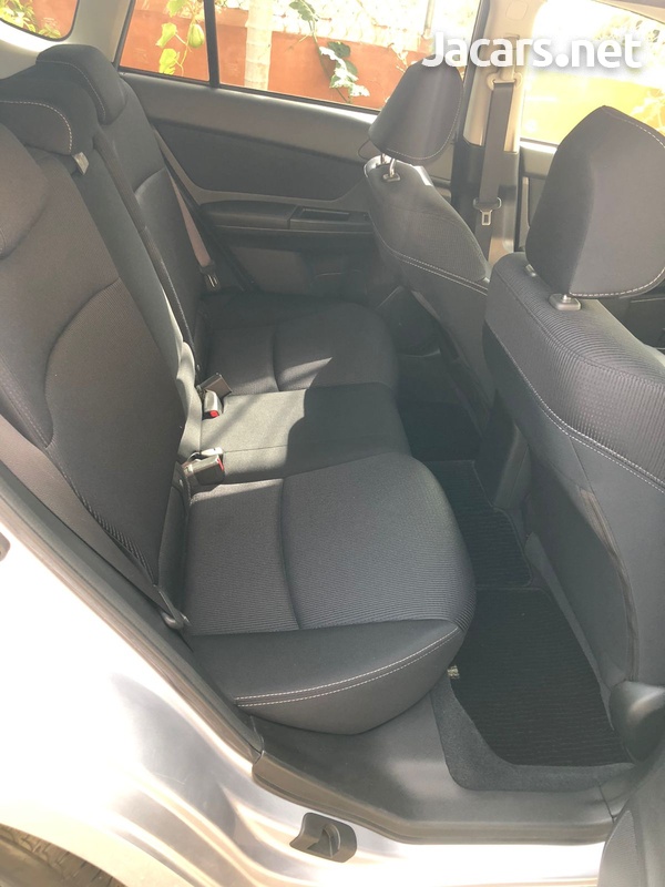 Subaru Impreza 2,0L 2013-3
