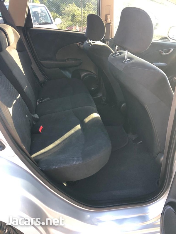 Honda Fit 1,3L 2013-9