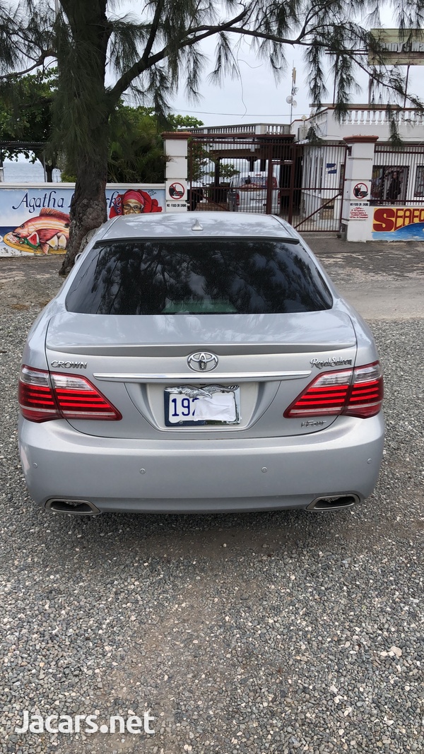 Toyota Crown 2,0L 2012-2