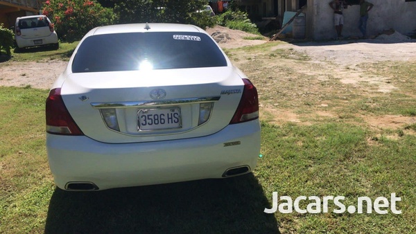 Toyota Crown 4,6L 2012-2