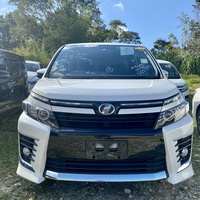 Toyota Voxy 2,0L 2014 Toyota Voxy 2,0L 2014