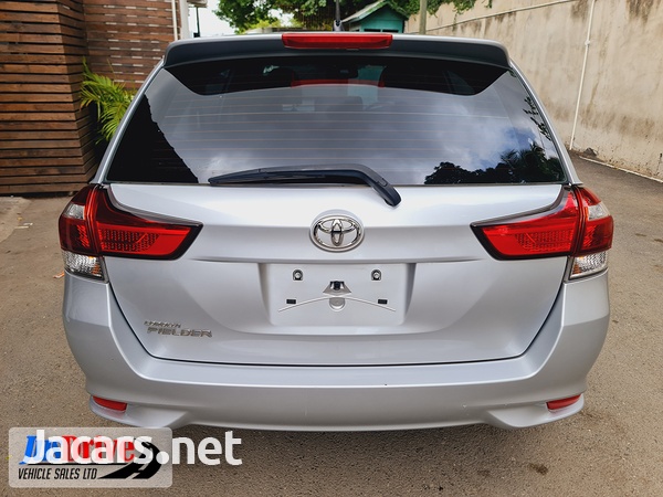 Toyota Fielder 1,5L 2015-5