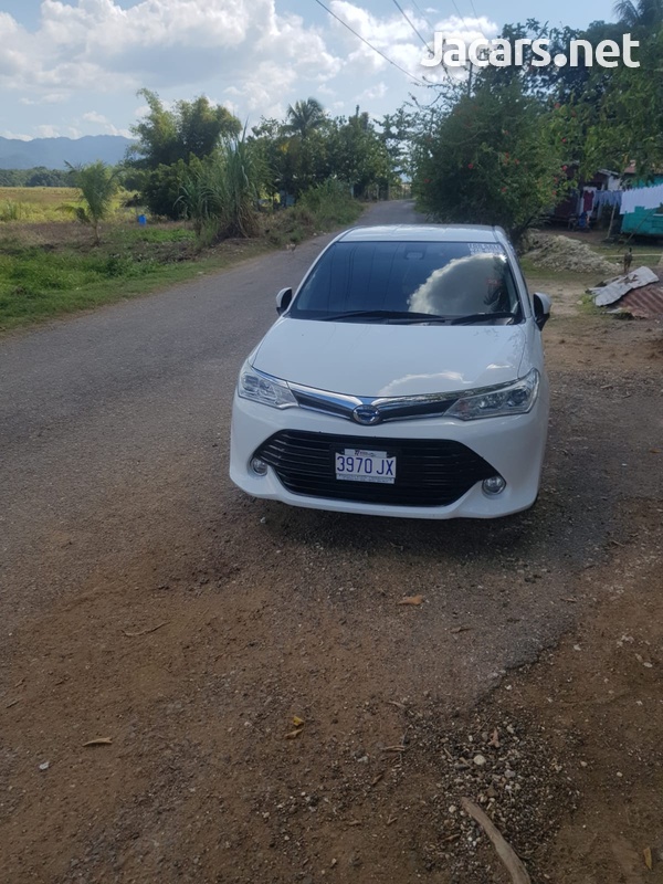Toyota Axio 1,5L 2016-1