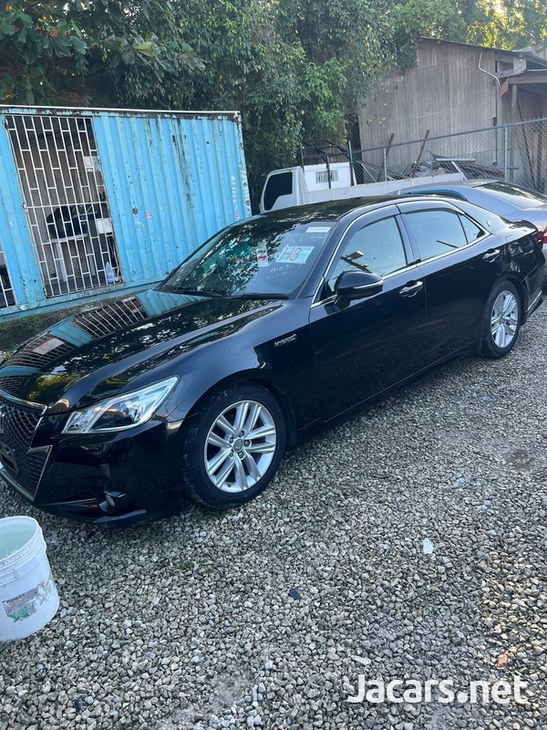 Toyota Crown 2,5L 2013