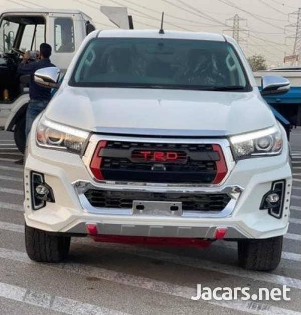 Toyota Hilux 2,8L 2018-1