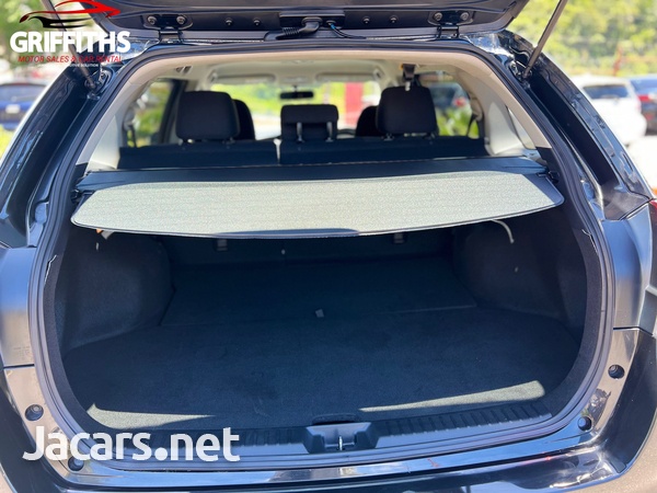 Toyota Fielder 1,5L 2016-7