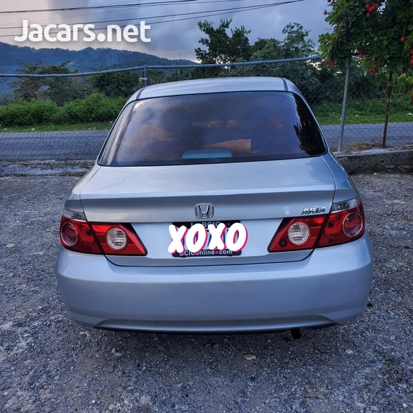 Honda Fit Aria 1,3L 2008-5