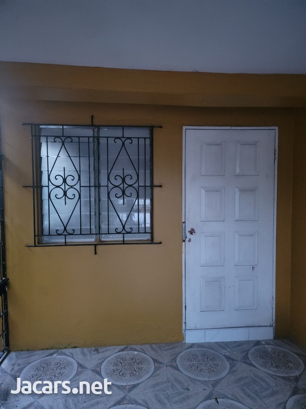 1 Bedroom in Kingston-1