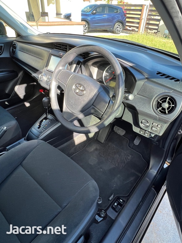 Toyota Axio 1,5L 2019-6
