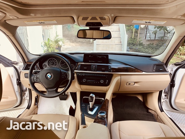 BMW 3-Series 2,0L 2014-6