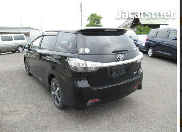 Toyota Wish 1,8L 2013-8