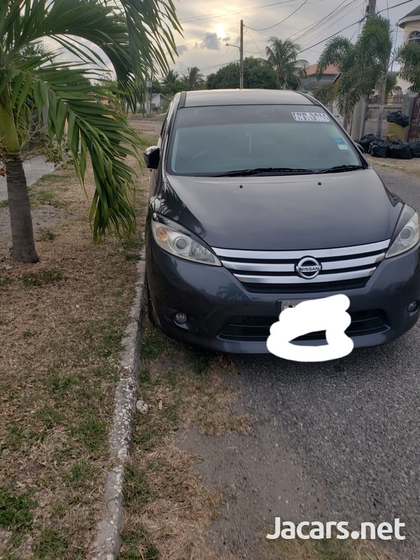 Nissan LaFesta 2,0L 2013-1