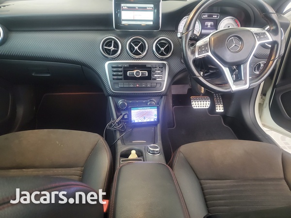 Mercedes-Benz A-Class 1,6L 2014-7