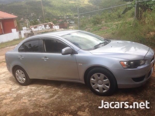 Mitsubishi Lancer 1,5L 2010-4