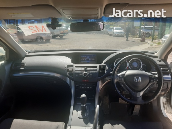 Honda Accord 2,0L 2012-5