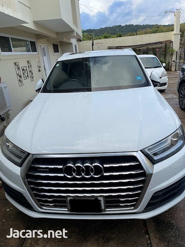 Audi Q7 2,0L 2016-1