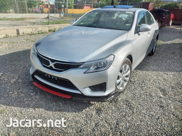 Toyota Mark X 2,5L 2015-2