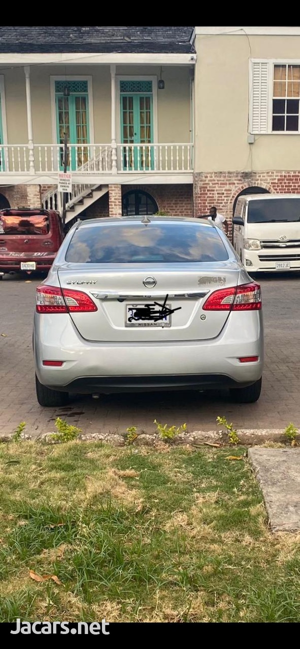 Nissan Sylphy 1,8L 2013-4