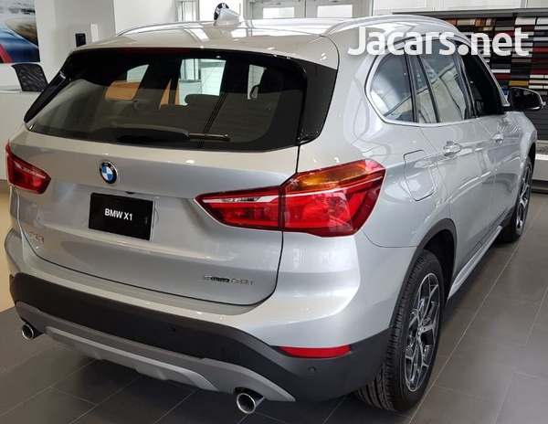 BMW X1 1,9L 2019-9