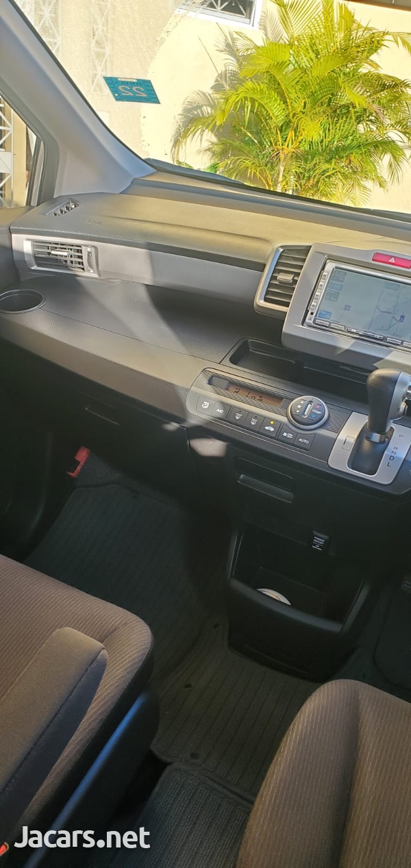 Honda Freed 1,5L 2012-2
