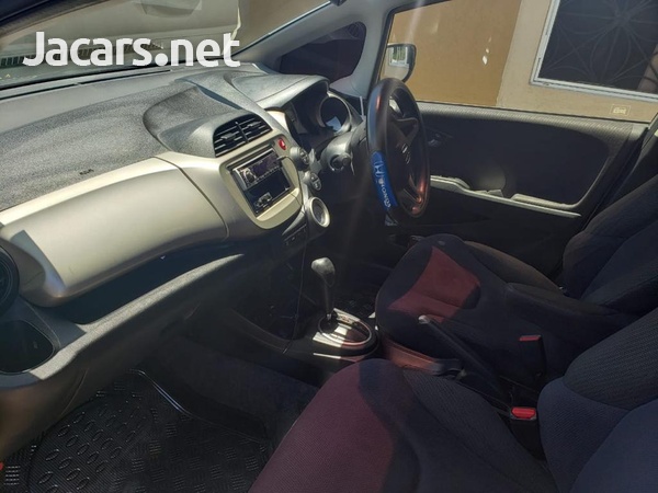 Honda Fit 1,3L 2013-4