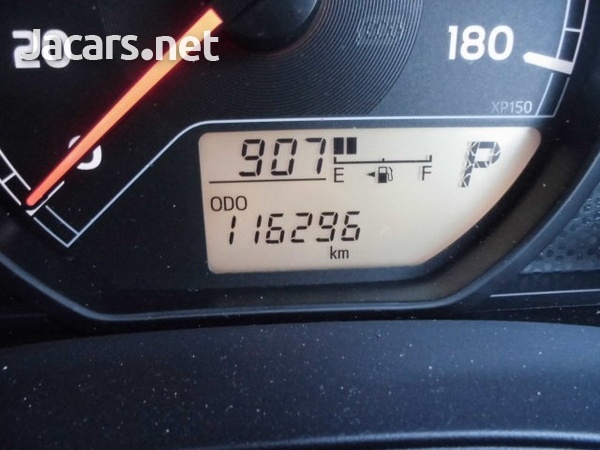 Toyota Succeed 1,5L 2016-15