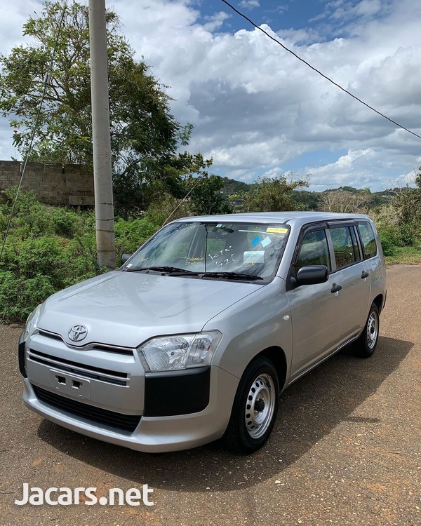 Toyota Probox 1,5L 2016-2