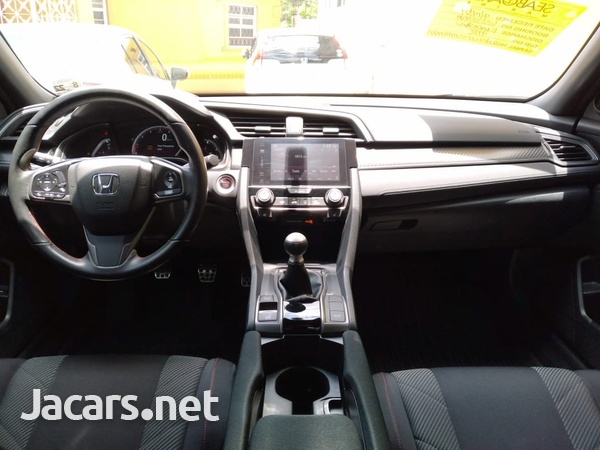 Honda Civic 1,5L 2017-9