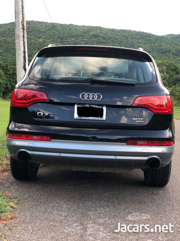 Audi Q7 3,0L 2011-6