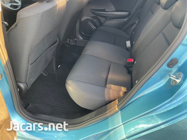 Honda Fit 1,3L 2017-9