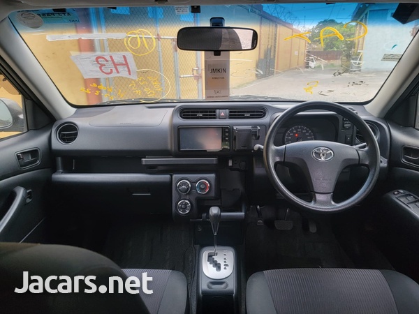 Toyota Succeed 1,5L 2014-7