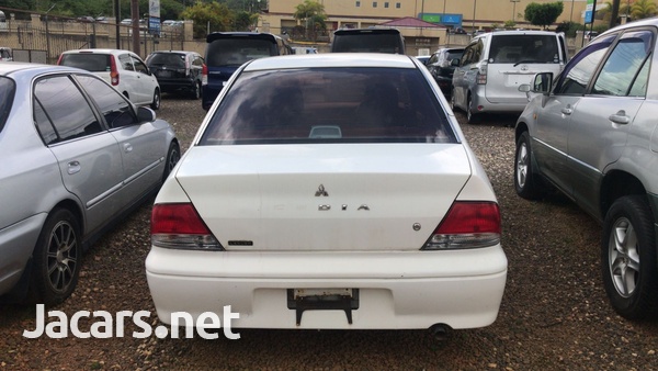 Mitsubishi Lancer 1,5L 2000-4