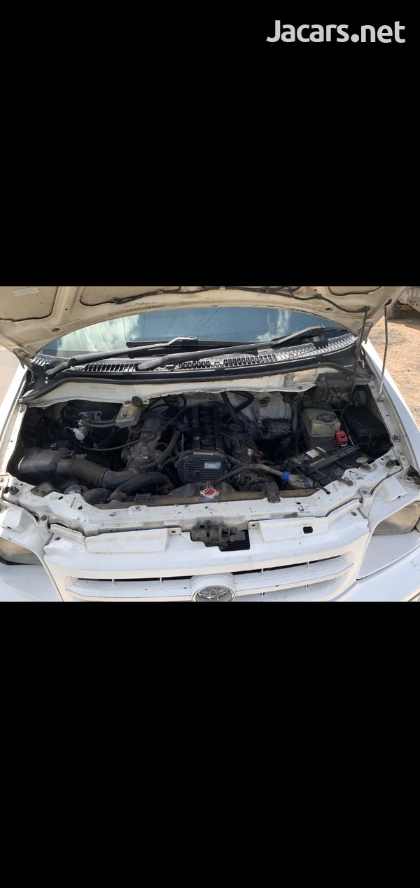 Toyota Town Ace 2,0L 2001-9