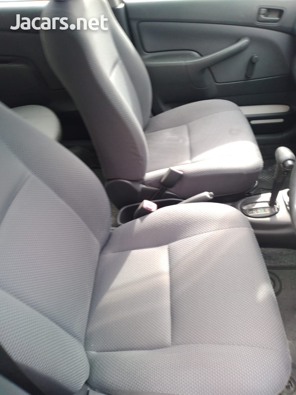 Toyota Succeed 1,5L 2013-4