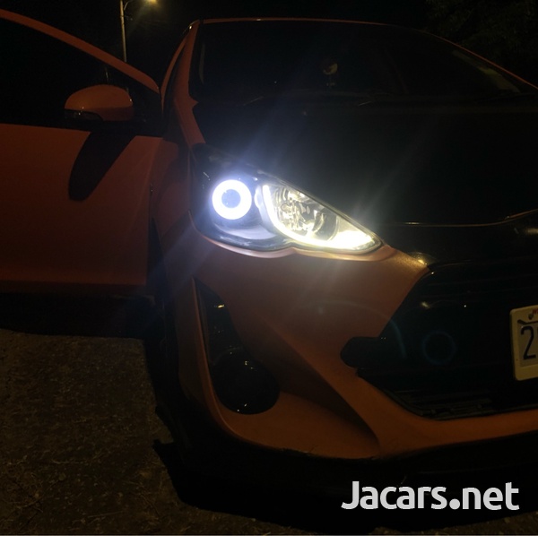 Toyota Aqua 1,2L 2015-5