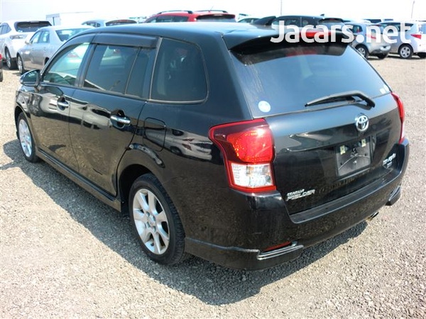 Toyota Fielder 1,5L 2013-6